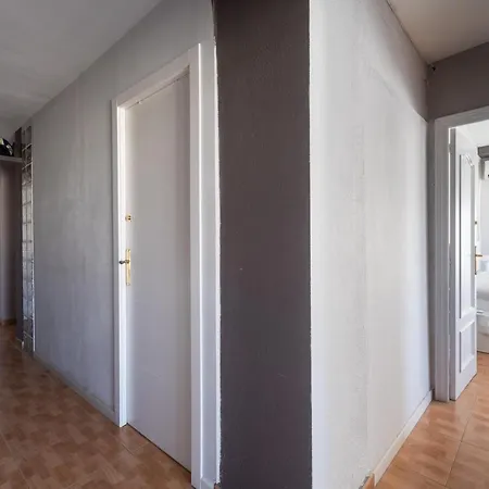 Habitación en casa particular Eve ,estacion Alicante